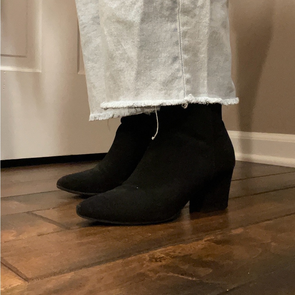 Windsor black ankle boots